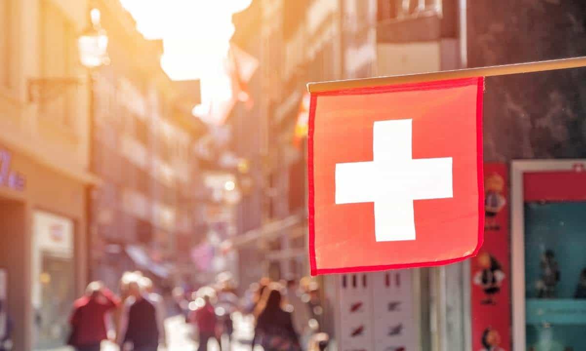 Switzerland to Impose Anti-Money Laundering Rules on Crypto Providers: Report