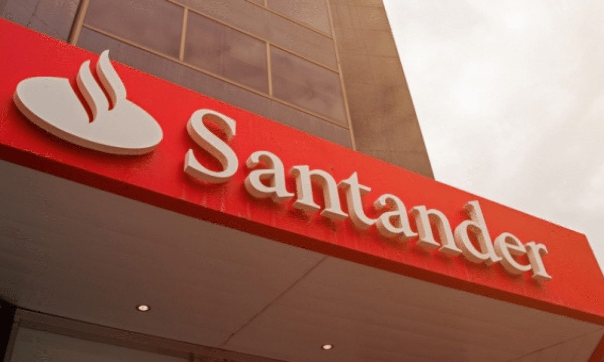 Spain Gears Up for Bitcoin ETF Launch by Banco Santander