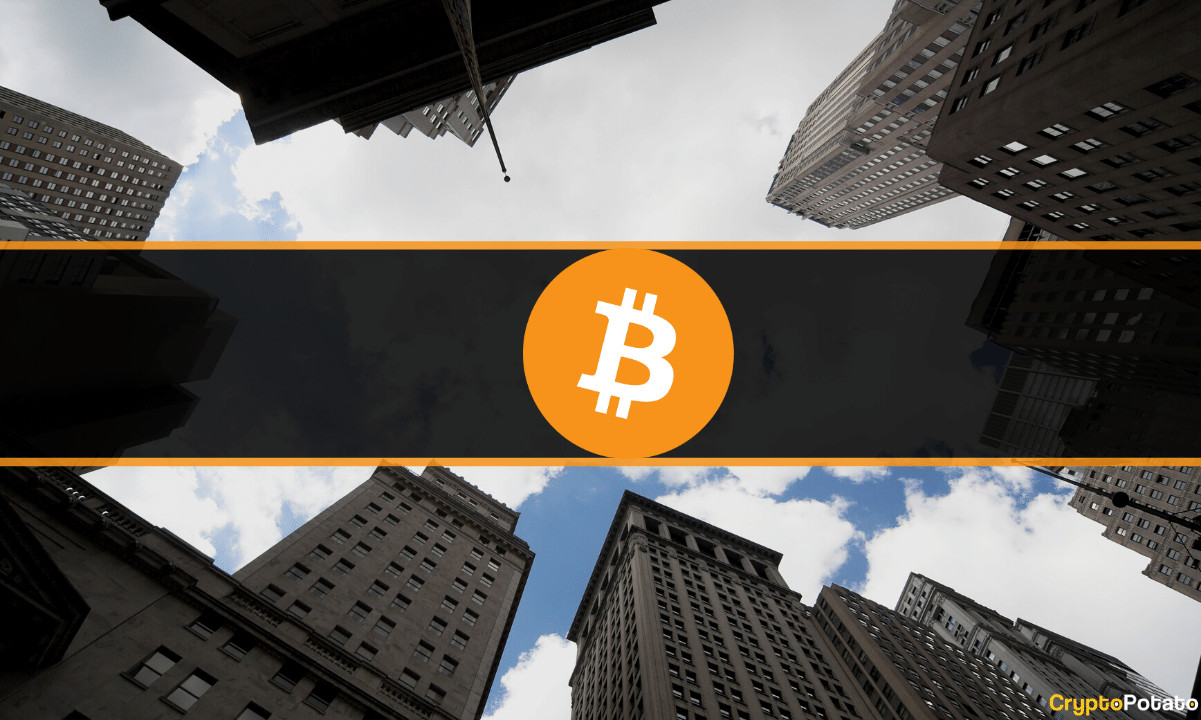 Bitcoin Correlation to Wall Street Persists, Market Calms Down Following Terra Demise: This Week's Crypto Recap